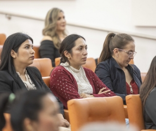 Conversatorio e inauguración de la exposición “Astrónomas” en UTPL Conversatorio e inauguración de la exposición “Astrónomas” en UTPL