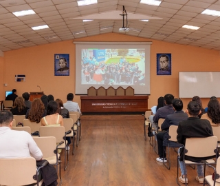 Día Internacional de Voluntarios Día Internacional de Voluntarios