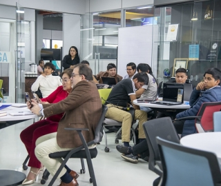 Expo Semestre Ascendere | Reto: desarrollo de portal web, Cámara de Comercio de Loja.