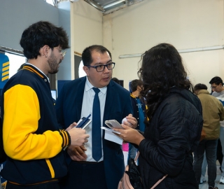 Feria de Empleo Conectando Oportunidades 2025