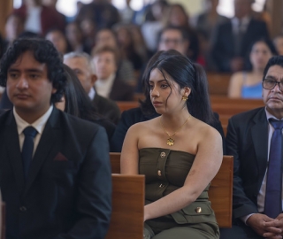 Imposición de Insignias – Carrera de Medicina