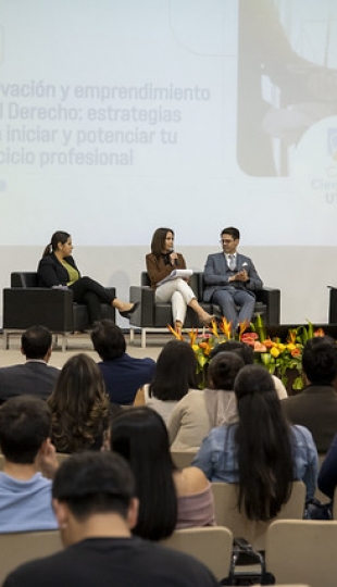 Café Científico UTPL | Innovación y Emprendimiento en el Derecho. Café Científico UTPL | Innovación y Emprendimiento en el Derecho.