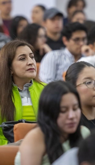 Conferencia Magistral “Del dato al impacto: la materia prima de la economía del siglo XXI”. Conferencia Magistral “Del dato al impacto: la materia prima de la economía del siglo XXI”.