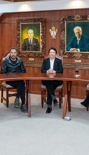 UTPL y Bienal de Cuenca firman convenio para impulsar el Congreso de las Nuevas Pedagogías del Arte Contemporáneo UTPL y Bienal de Cuenca firman convenio para impulsar el Congreso de las Nuevas Pedagogías del Arte Contemporáneo