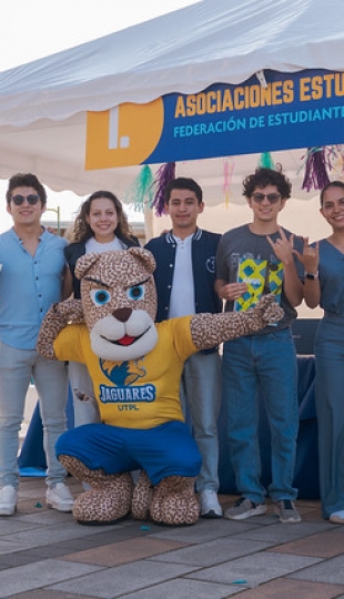 Feria Académica 2025 "Transforma tu Vida Universitaria"