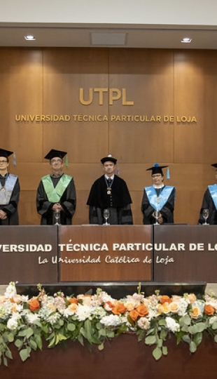 Sesión Solemne Honoris Causa | Dr. Adrián Escudero