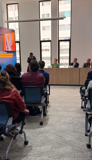 UTPL Conecta Futuro: Presentación de nuevas carreras y develación de imagen por los 50 años de Educación a Distancia