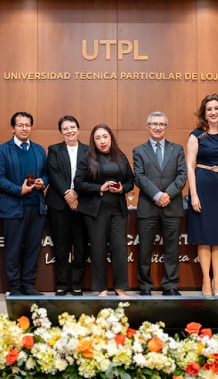 Homenaje al personal UTPL por sus años de servicio Homenaje al personal UTPL por sus años de servicio