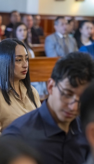 Imposición de mandiles | Carrera de Bioquímica y Farmacia