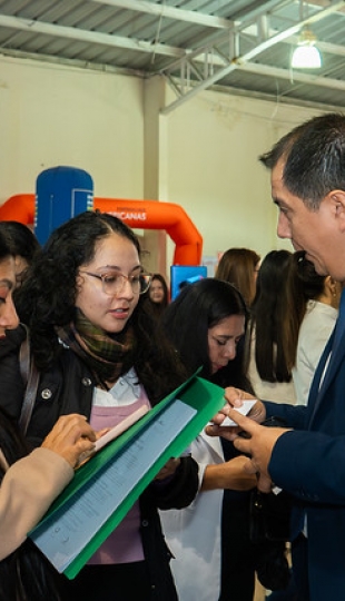 Feria de Empleo Conectando Oportunidades 2025