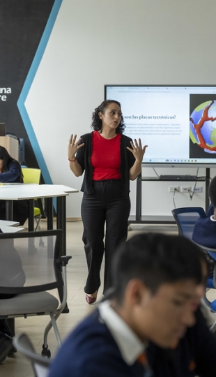Talleres Académicos de Bioquímica y Farmacia y Geología Talleres Académicos de Bioquímica y Farmacia y Geología