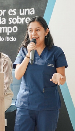 Bioquímica del estrés académico: innovación en el aprendizaje del cortisol mediante recursos educativos transmedia