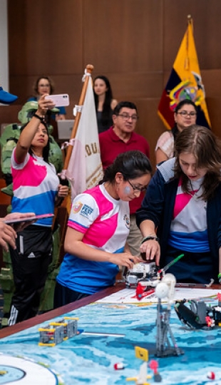 FIRST LEGO en el Innova Fest UTPL
