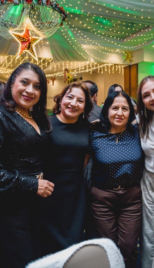 Cenas de navideñas UTPL 2025