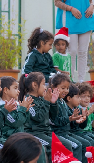 Navidad UTPL 2025 | Agasajo navideño Escuela IV Centenario Navidad UTPL 2025 | Agasajo navideño Escuela IV Centenario