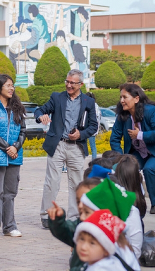 Navidad UTPL 2025 | Agasajo navideño Escuela IV Centenario