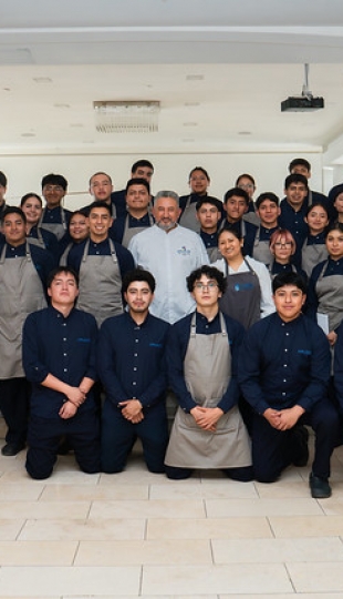 Aldea Global Gastronómica: Innovación en Equipos e Instalaciones de Restauración con el Mgtr. Fabián de Jesús Castañeda Orozco, de la Universidad ECCI – Colombia Aldea Global Gastronómica: Innovación en Equipos e Instalaciones de Restauración con el Mgtr. Fabián de Jesús Castañeda Orozco, de la Universidad ECCI – Colombia