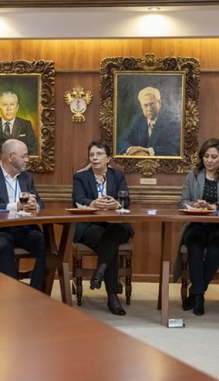 La Universidad Técnica Particular de Loja (UTPL) y la y la Universidad del Caribe (Unicaribe) firmaron un convenio marco para fortalecer la cooperación académica e intercultural La Universidad Técnica Particular de Loja (UTPL) y la y la Universidad del Caribe (Unicaribe) firmaron un convenio marco para fortalecer la cooperación académica e intercultural