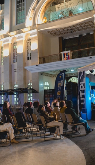 Circuito UTPL – Cine en Pantalla LED: Patrimonio Audiovisual y Creatividad Digital