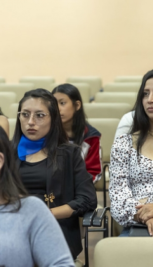 Taller "Cuidar con equilibrio: herramientas prácticas y emocionales para familiares y profesionales que cuidan a personas con discapacidad”