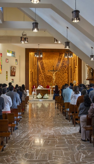 Imposición de mandiles a estudiantes de Fisioterapia