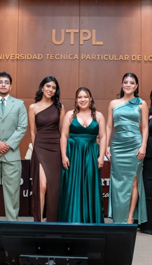 Posesión de la nueva directiva de FEUTPL 2026