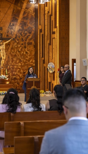Imposición de Insignias – Carrera de Medicina Imposición de Insignias – Carrera de Medicina