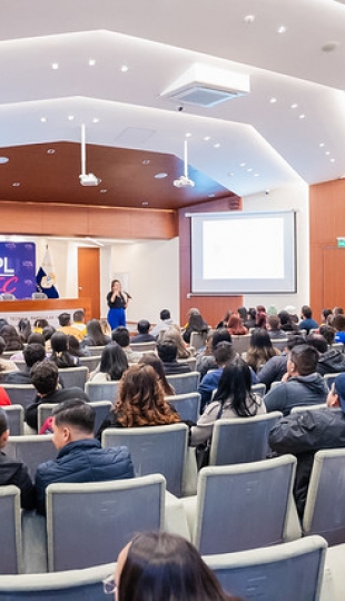 Más de 100 estudiantes participaron de DesvirtualizaTEC 2025 Más de 100 estudiantes participaron de DesvirtualizaTEC 2025