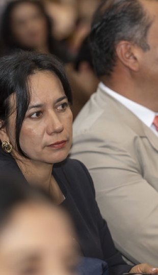 Imposición de Insignias – Carrera de Medicina