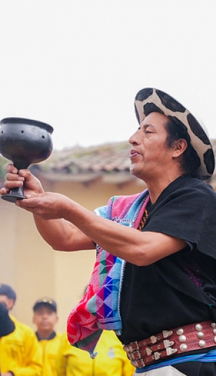 Homenaje a los Yachaks en la Chakana. Inti Raymi de las universidades y diversidades 2025 Homenaje a los Yachaks en la Chakana. Inti Raymi de las universidades y diversidades 2025