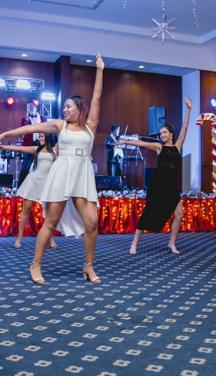 Cenas de navideñas UTPL 2025