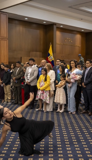 UTPL Escuela de Negocios reconoció el esfuerzo, dedicación y excelencia académica de sus mejores egresados. UTPL Escuela de Negocios reconoció el esfuerzo, dedicación y excelencia académica de sus mejores egresados.