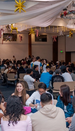 Convivencia de estudiantes de Antropología periodo Octubre 2025 - Febrero 2026 Convivencia de estudiantes de Antropología periodo Octubre 2025 - Febrero 2026