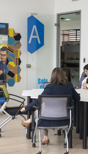Expo Semestre Ascendere abril - agosto 2025