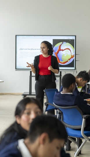 Talleres Académicos de Bioquímica y Farmacia y Geología