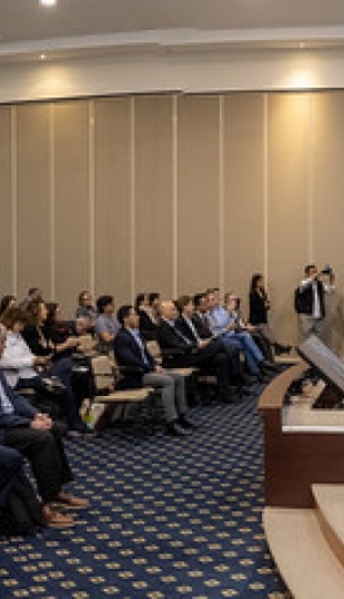 Simposio investigativo ecuatoriano-alemán Simposio investigativo ecuatoriano-alemán