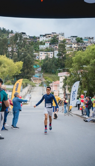 Carrera 5K Pasos Solidarios 2025
