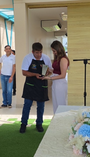 UTPL recibe reconocimiento del IEPS por su apoyo a la Economía Popular y Solidaria UTPL recibe reconocimiento del IEPS por su apoyo a la Economía Popular y Solidaria