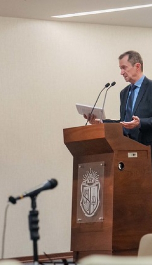 Lanzamiento del libro “Ángel Felicísimo Rojas: contexto, crítica y vanguardismo en la literatura ecuatoriana