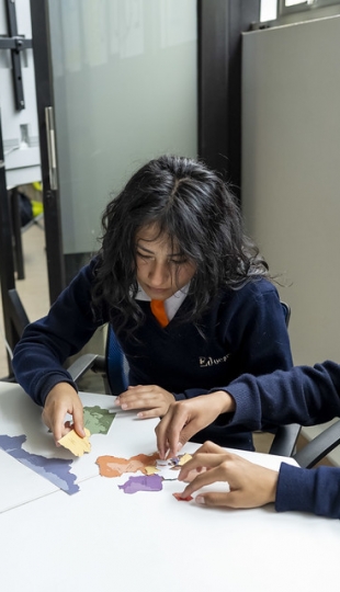 Talleres Académicos de Bioquímica y Farmacia y Geología