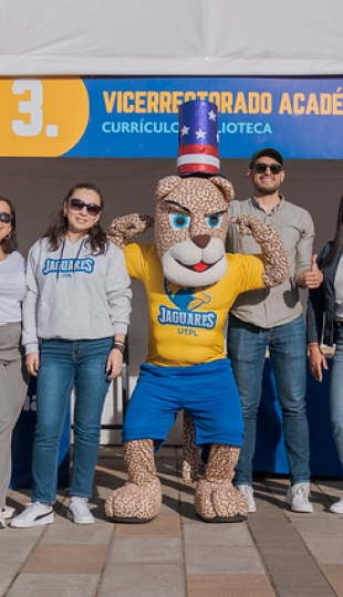 Feria Académica 2025 "Transforma tu Vida Universitaria"