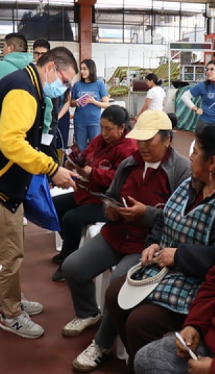 Evaluación de Riesgos Psicosociales en trabajadores informales Evaluación de Riesgos Psicosociales en trabajadores informales