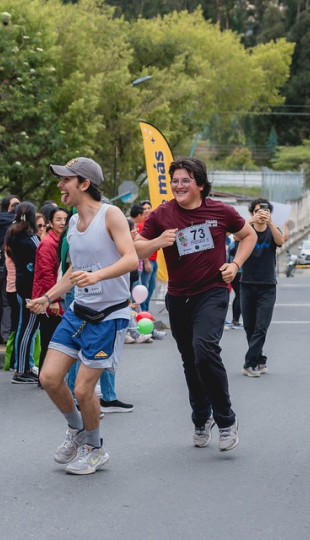 Carrera 5K Pasos Solidarios 2025