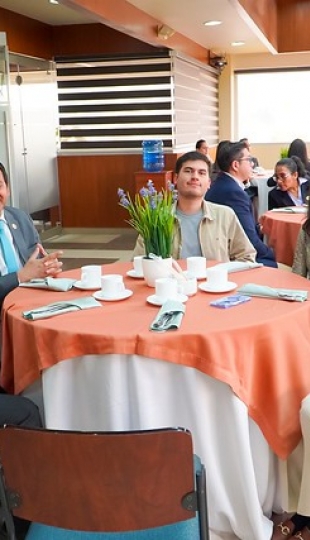 Desayuno rectoral