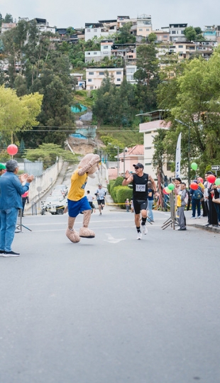 Carrera 5K Pasos Solidarios 2025