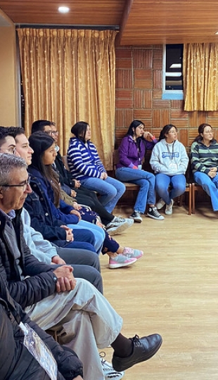 Retiro Espiritual Motus Christi para Jóvenes Retiro Espiritual Motus Christi para Jóvenes