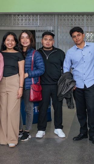 Lanzamiento y exposición de "ALojaRío"