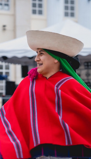 Circuito UTPL – Presentación del Grupo de Danza Jahua Ñan Circuito UTPL – Presentación del Grupo de Danza Jahua Ñan