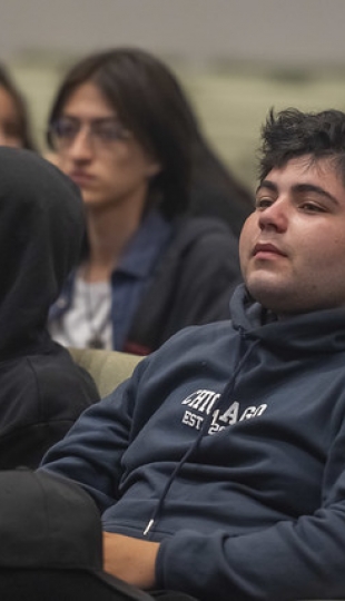 Presentación de la revista digital Política y Políticas, Volumen IV