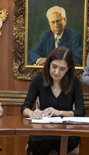 Posesión de nuevas autoridades académicas